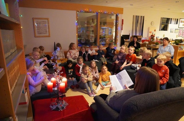 Jólalestur á bókasafninu