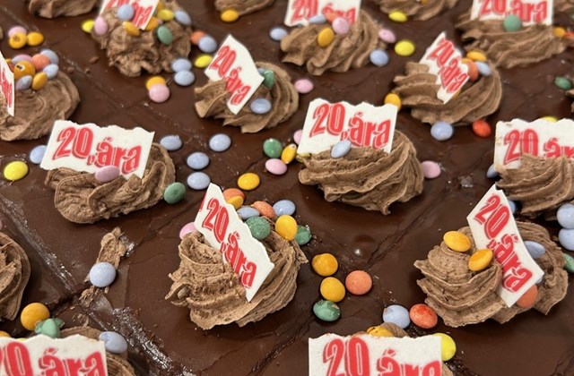 Akurskóli fagnar 20 ára afmæli