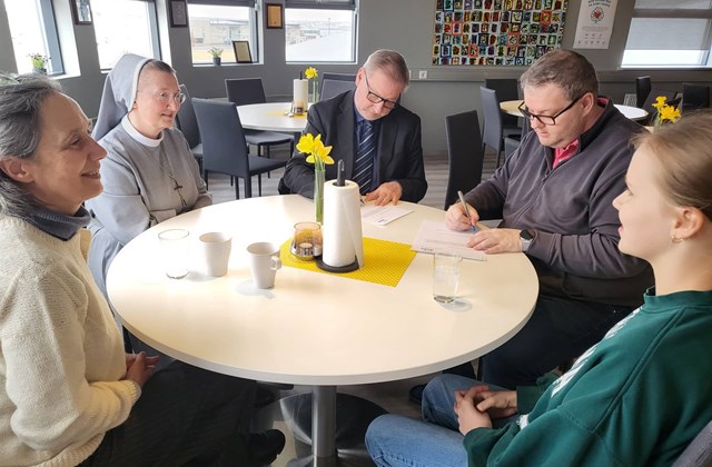 Heimsókn sendiherra Póllands í Akurskóla