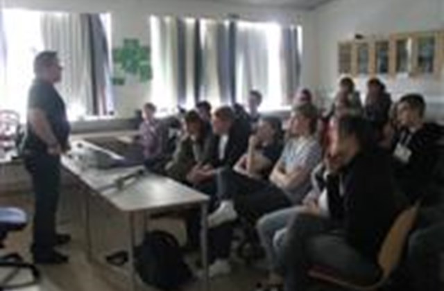 Benni Kalli heimsækir 10. bekk