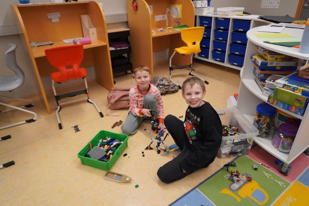 Skreytingardagur í Akurskóla