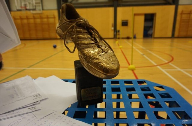 Viðurkenningar fyrir Ólympíuhlaup ÍSÍ og verkefnið Göngum í skólann.