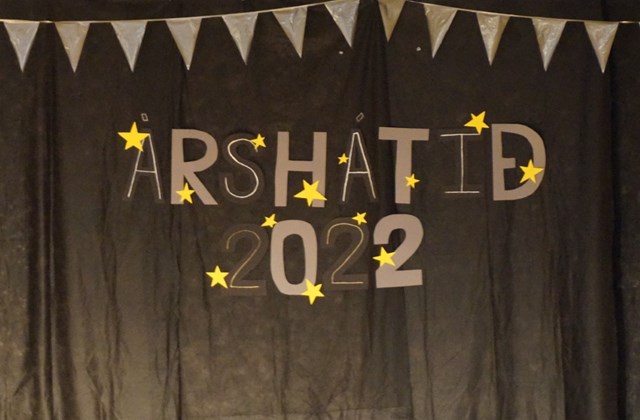 Frábær atriði á árshátíð Akurskóla 2022