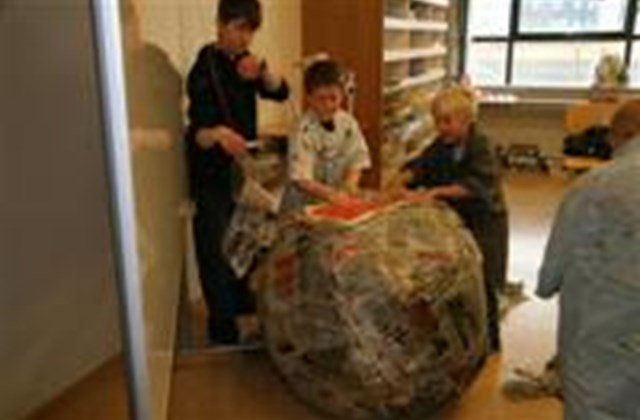 Þemavika, fjölmenning