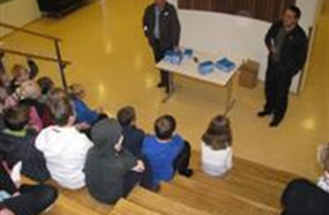 Gídeonfélag Íslands kom í heimsókn