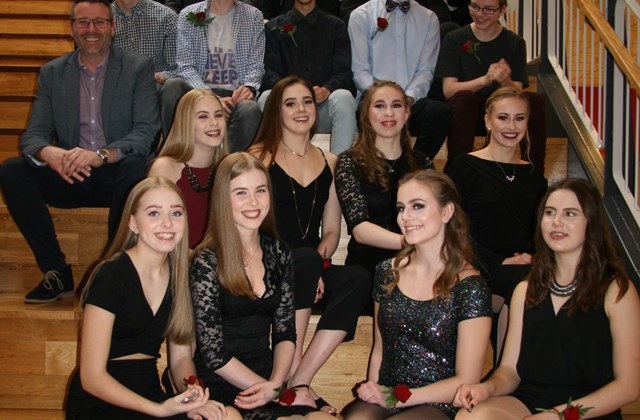 Myndir frá árshátíðarkvöldverði 10.bekkjar