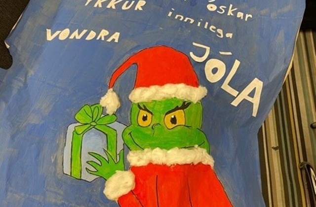 Jólaskreytingar, mandarínur og föndur